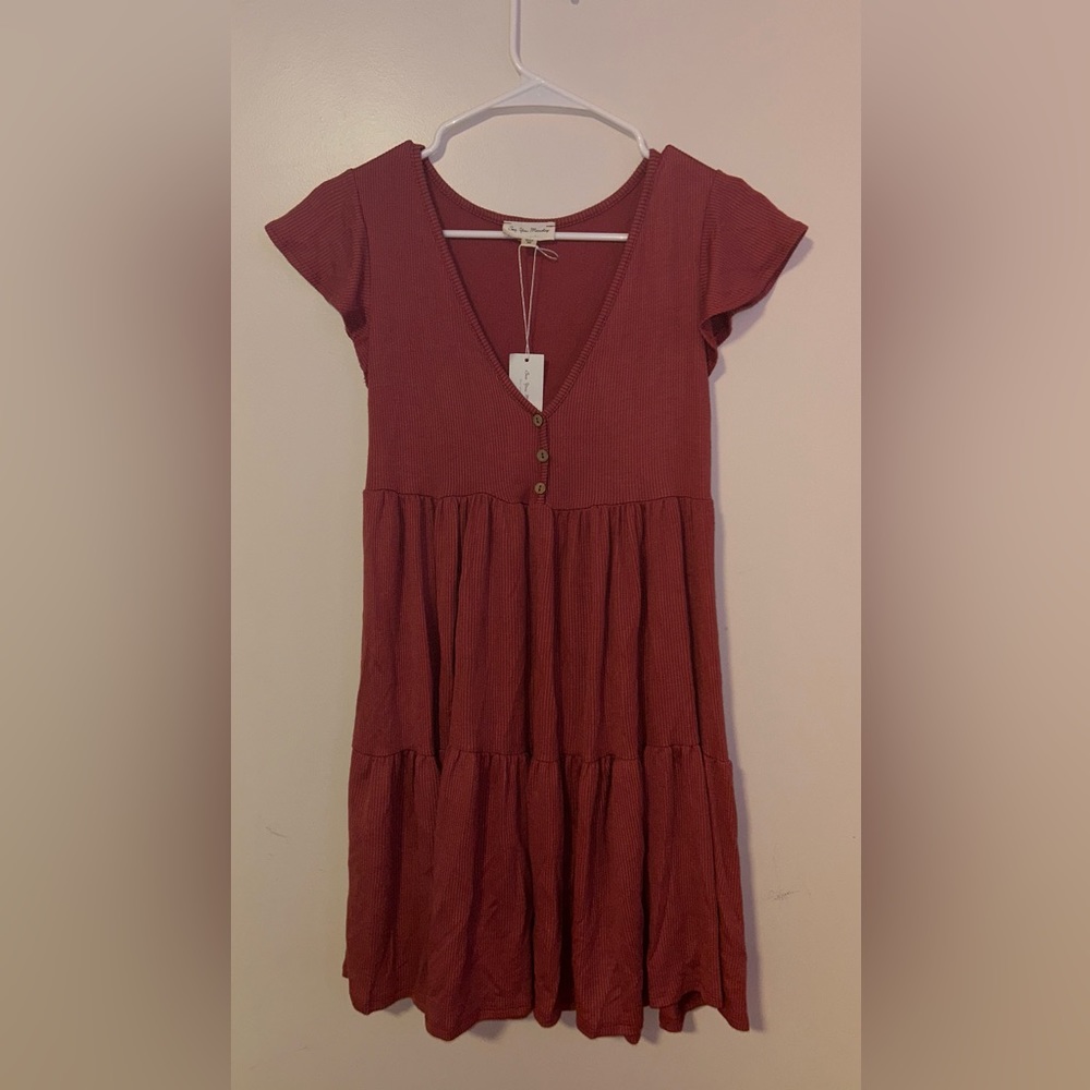 NWT See You Monday Dress Anthropologie Womens Size M Tiered Short Sleeve V-neck